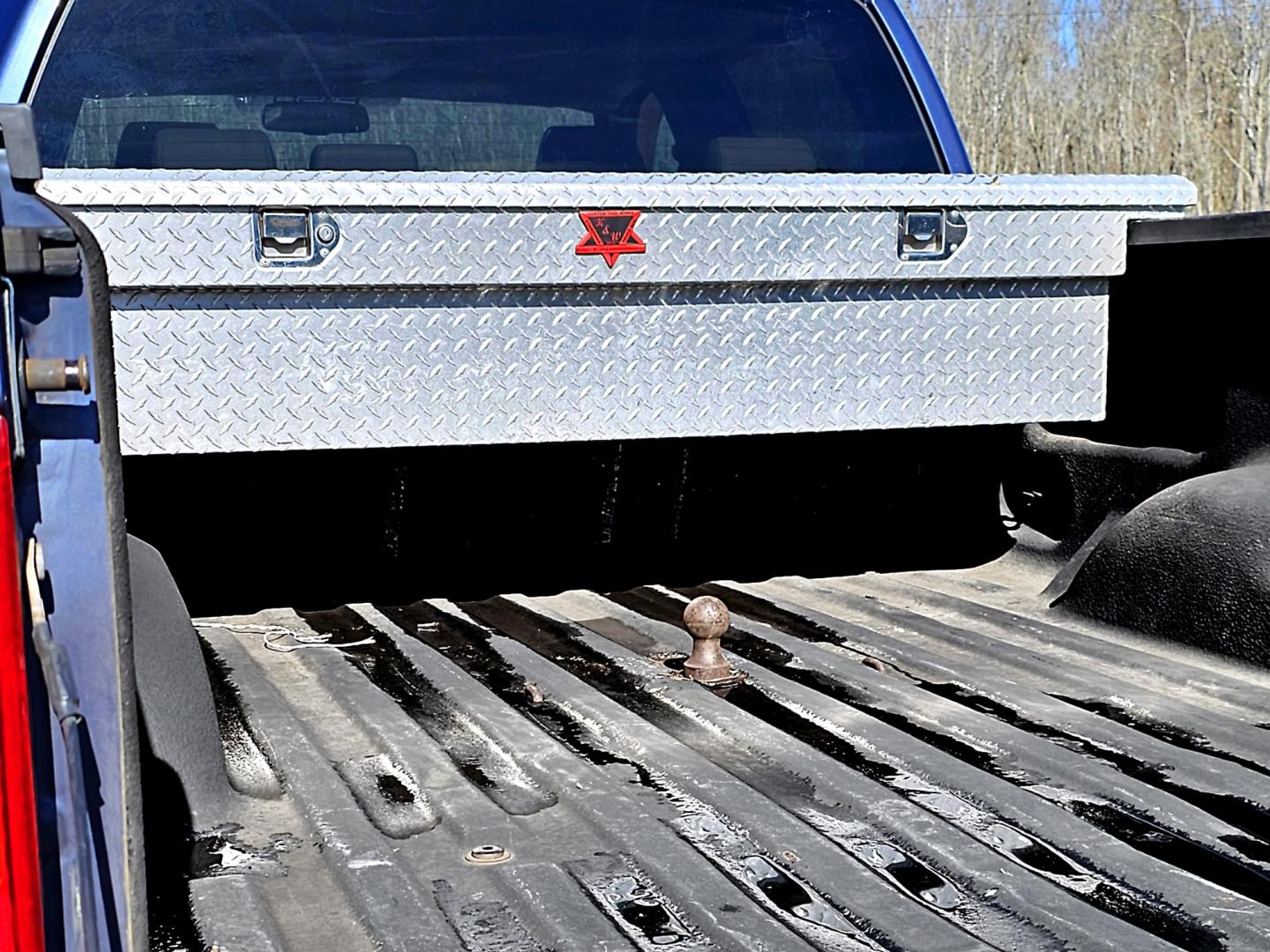 2006 Blue Ford F-150 Lariat SuperCrew (1FTPW14V86F) with an 5.4L V8 SOHC 24V FFV engine, 4-Speed Automatic Overdrive transmission, located at 18001 Kellogg Rd, Saucier, MS, 39574, (228) 832-1441, 39.421459, -76.641457 - Photo#17